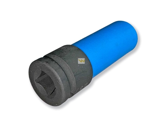 Nasadka udarowa 1/2 ze stali CrMo 17mm z magnesem i osłoną do felg aluminiowych Waryński