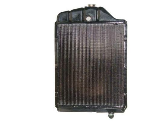 Chłodnica miedziana n.typ boczne mocowanie (6-cylindry) C-385