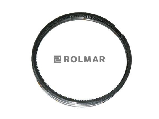 Komplet pierścieni tłokowych 3139594R91 CASE