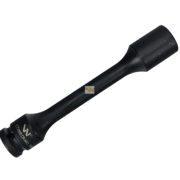 Nasadka udarowa 1/2", sześciokątna slim ze stali CrMo 17mm długość 150 mm, stosowane w mechanice do kluczy udarowych, Waryński