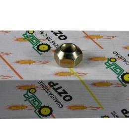 Nakrętka koła tylnego MF3 235/2812
