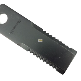 Nóż, obrotowy rozdrabniacz słomy sieczkarnia uzębiony 173x50x4.5mm otwór 20 zastosowanie 84068444 New Holland WARYŃSKI, Waryński