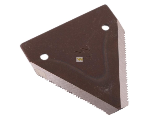 Nóż żniwny 82x76x2.8mm otwór 5.5 zastosowanie S82 New Holland WARYŃSKI ( sprzedawane po 25 )