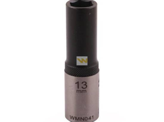 Nasadka sześciokątna 1/2". 13 mm. długa. CrV50BV30. DIN 3124. Waryński