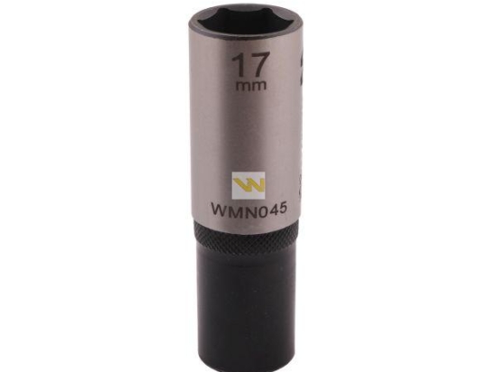 Nasadka sześciokątna 1/2". 17 mm. długa. CrV50BV30. DIN 3124. Waryński
