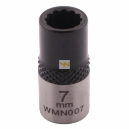 Nasadka dwunastokątna 1/4". 7 mm. CrV50BV30. DIN 3124. Waryński
