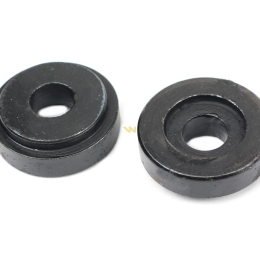 Tulejka zewnętrzna noża rozdrabniacza 18mm do noża 3mm i 4mm zastosowanie Claas Waryński (sprzedawane po 25)